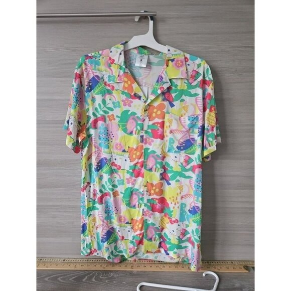 Hello Kitty Short-Sleeve Hawaiian Button Shirt Tropical Floral Print Beach - Picture 15 of 16